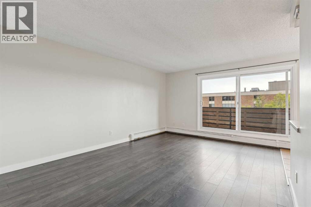 Single Family House for Sale in    Avenue SW Beltline Calgary 