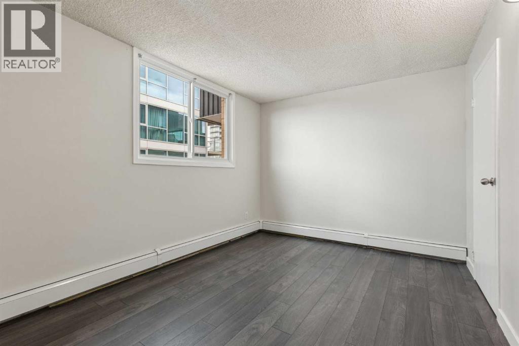 Single Family House for Sale in    Avenue SW Beltline Calgary 