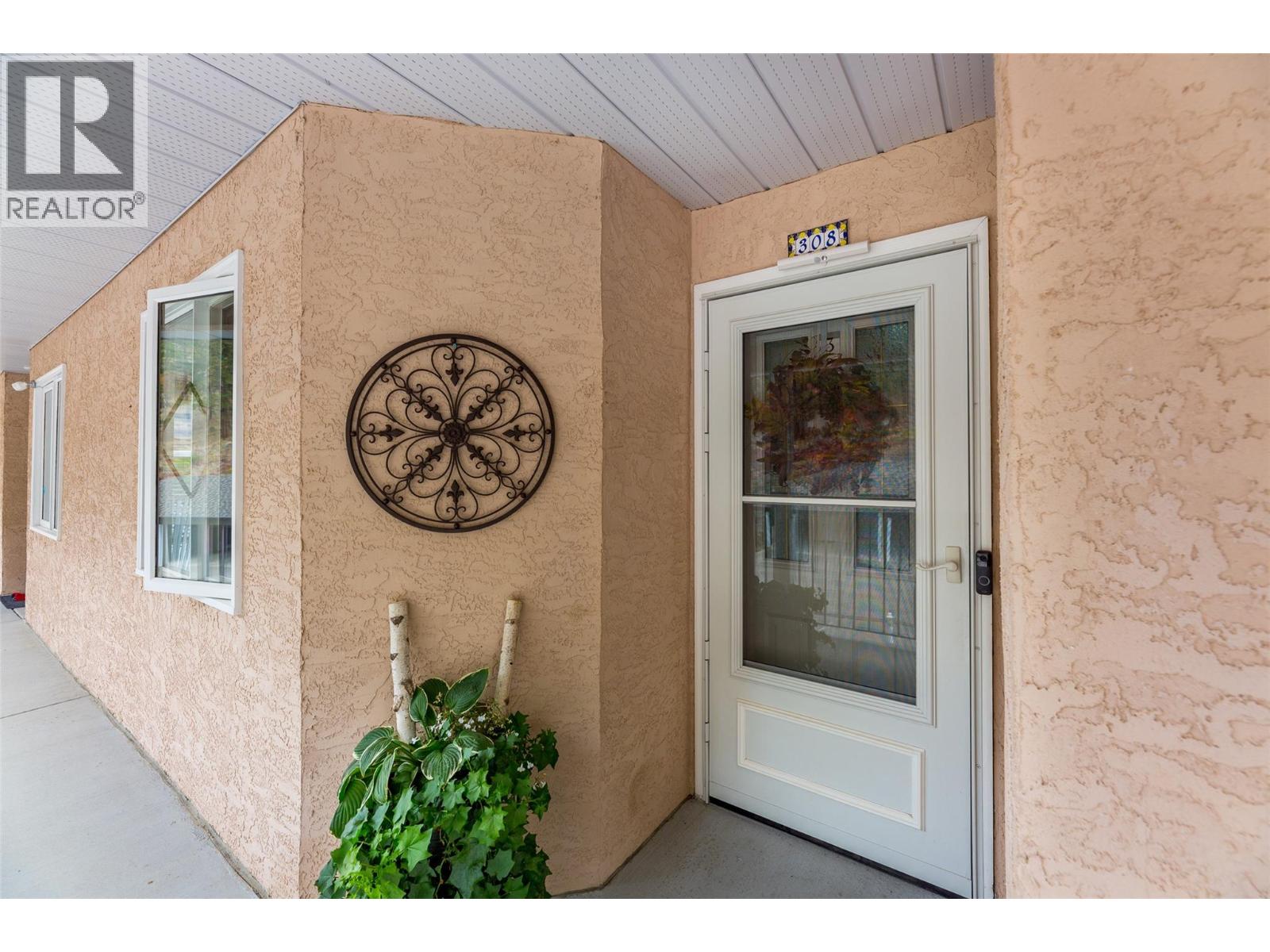 308 4630 PONDEROSA Drive, Peachland