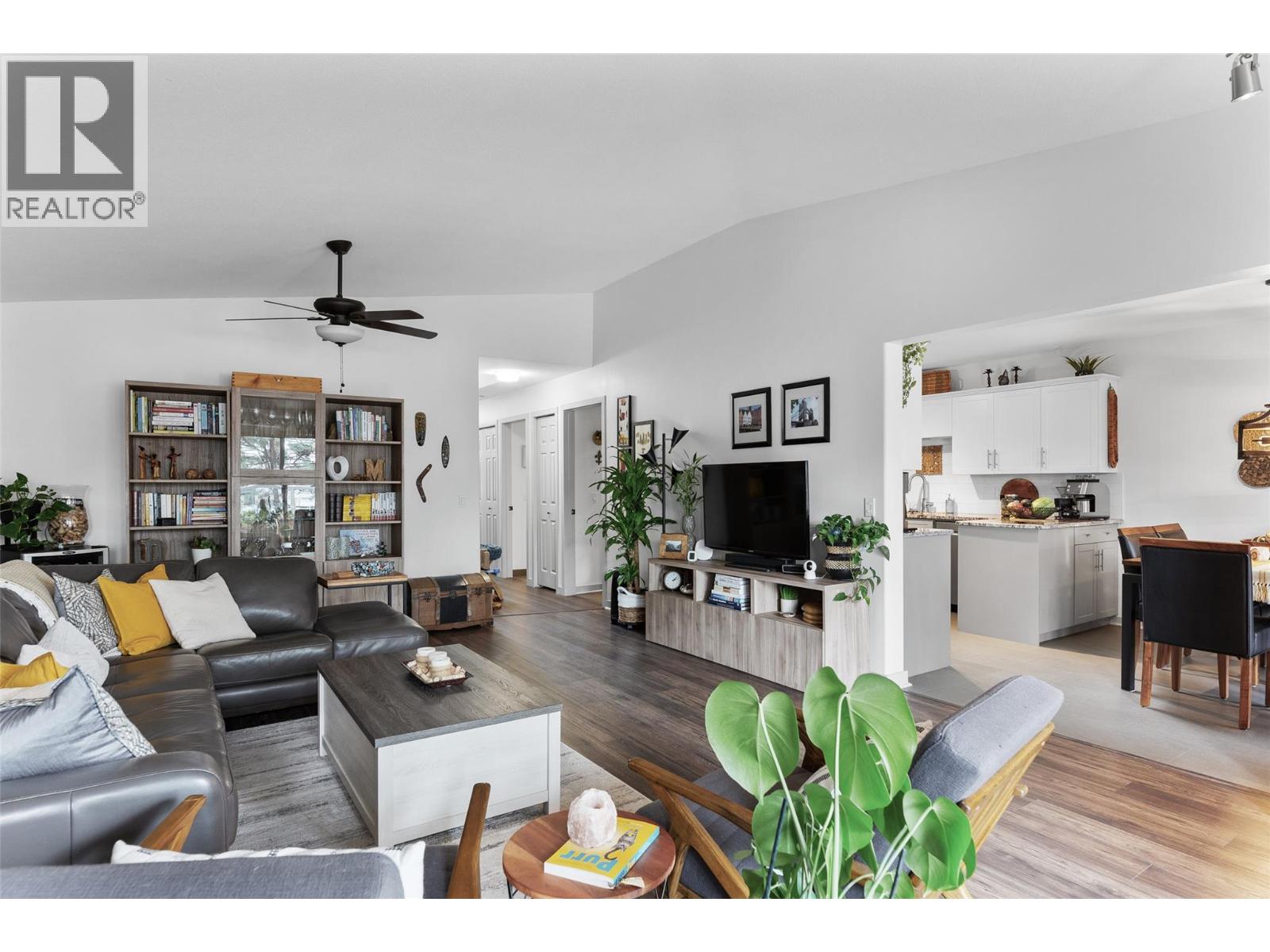 308 4630 PONDEROSA Drive, Peachland
