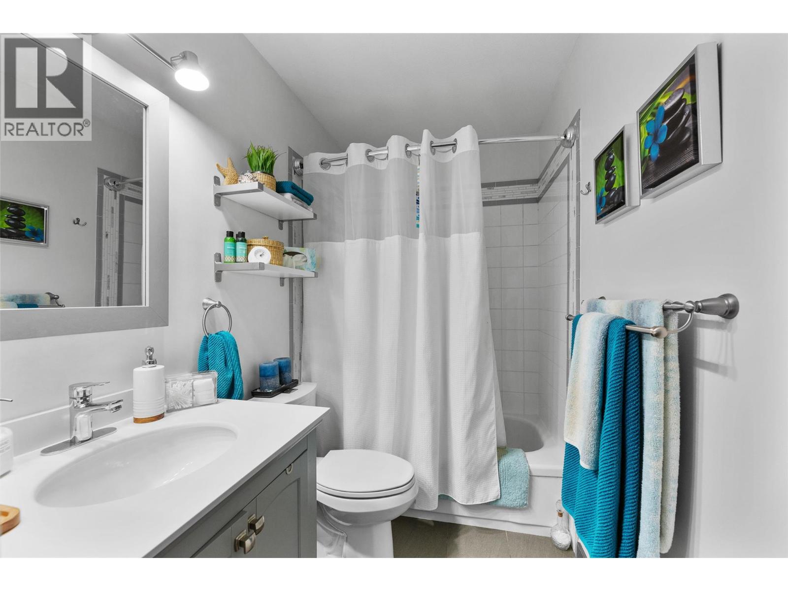 308 4630 PONDEROSA Drive, Peachland