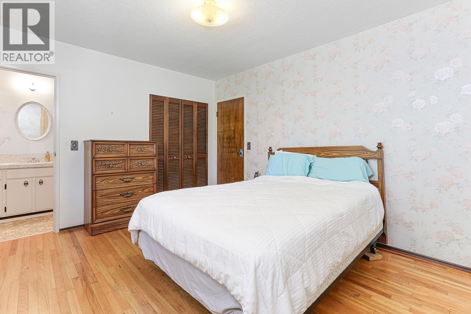 2107 CARMEN PLACE, Port Coquitlam