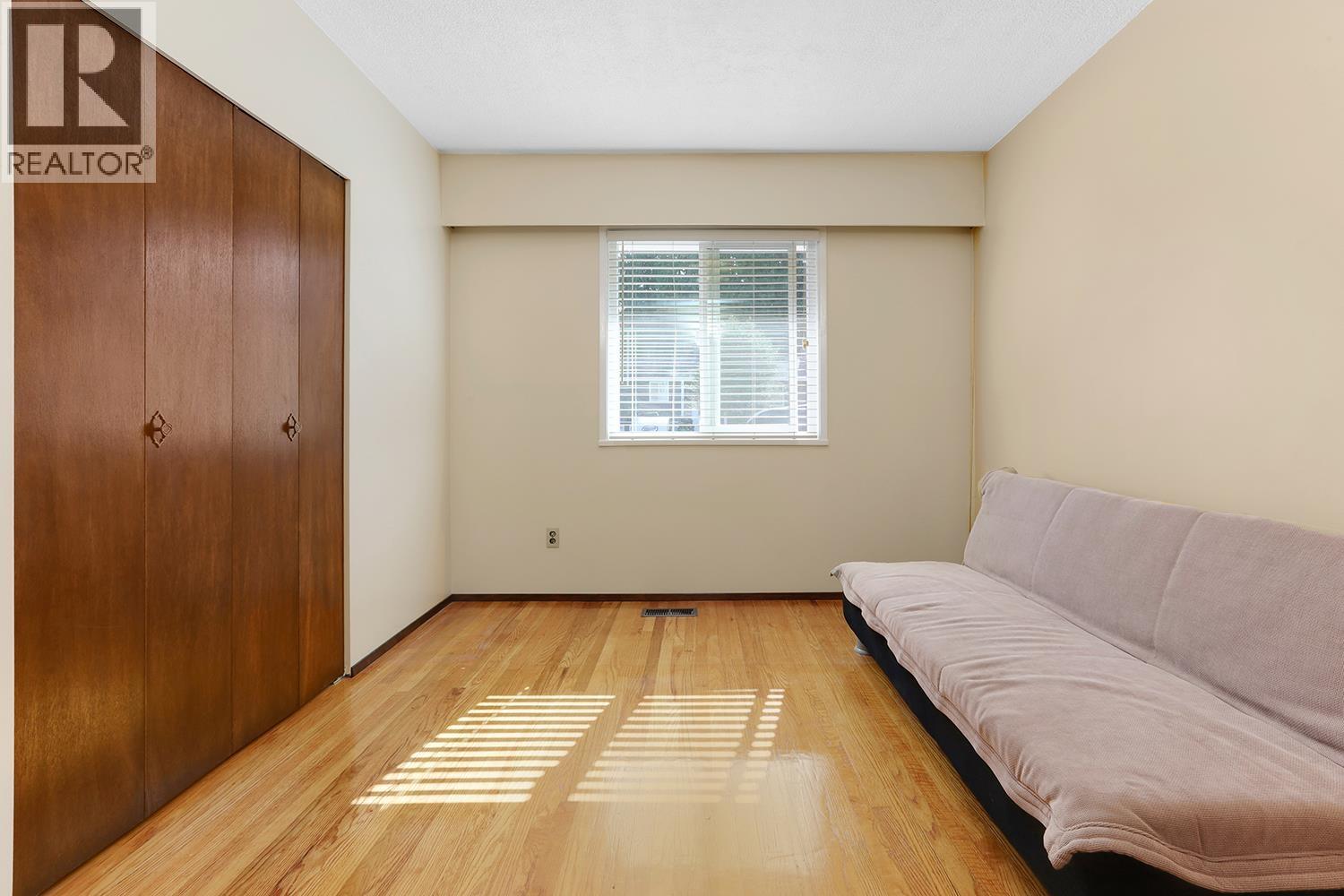 2107 CARMEN PLACE, Port Coquitlam