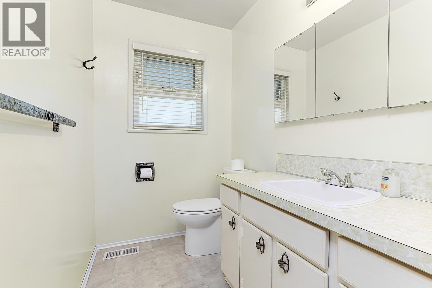 2107 CARMEN PLACE, Port Coquitlam