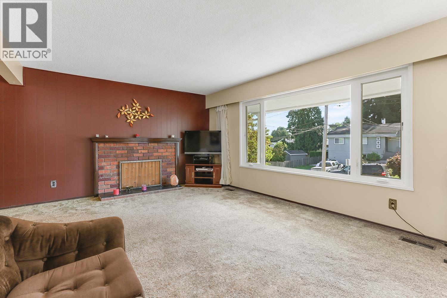 2107 CARMEN PLACE, Port Coquitlam