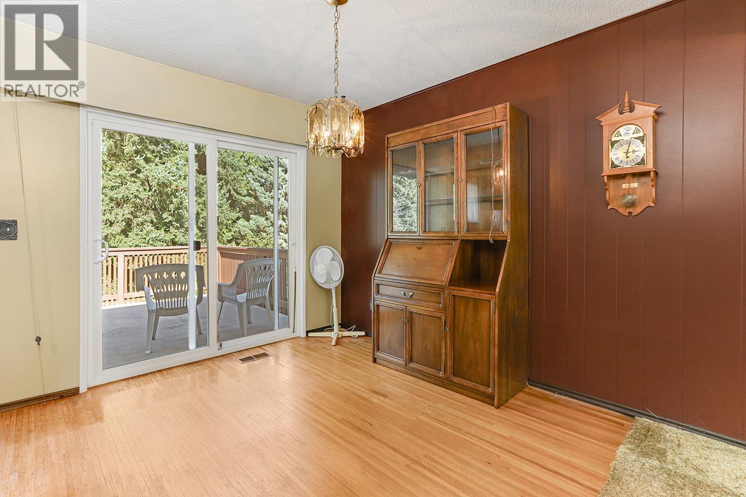 2107 CARMEN PLACE, Port Coquitlam