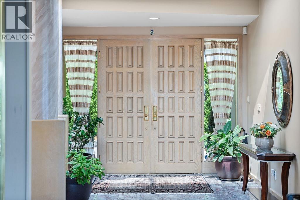 2490 WESTHILL COURT, West Vancouver