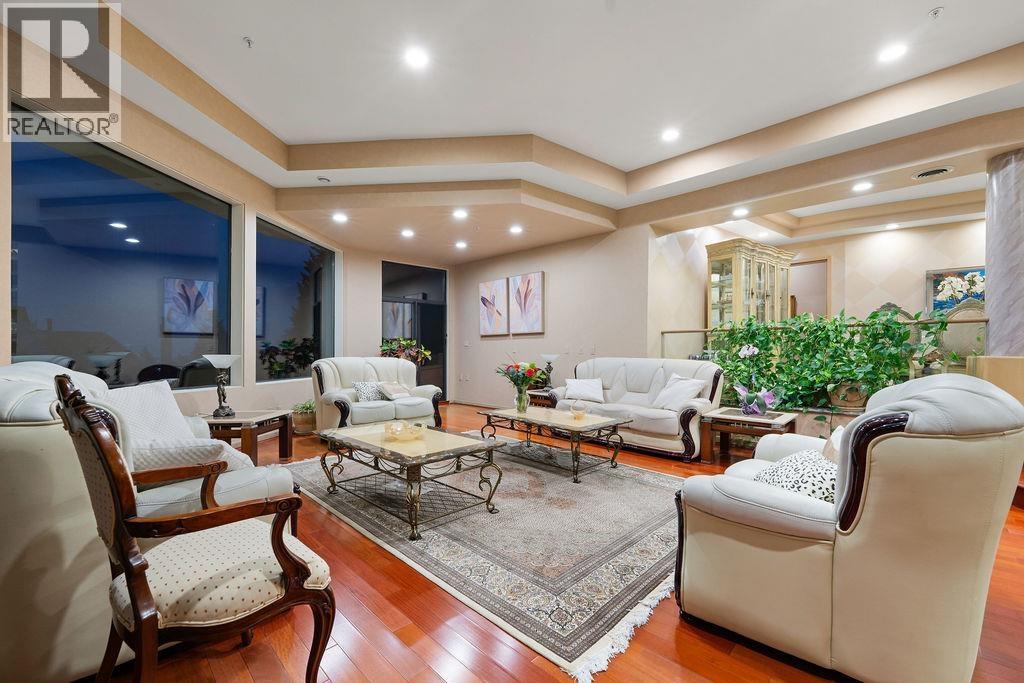 2490 WESTHILL COURT, West Vancouver