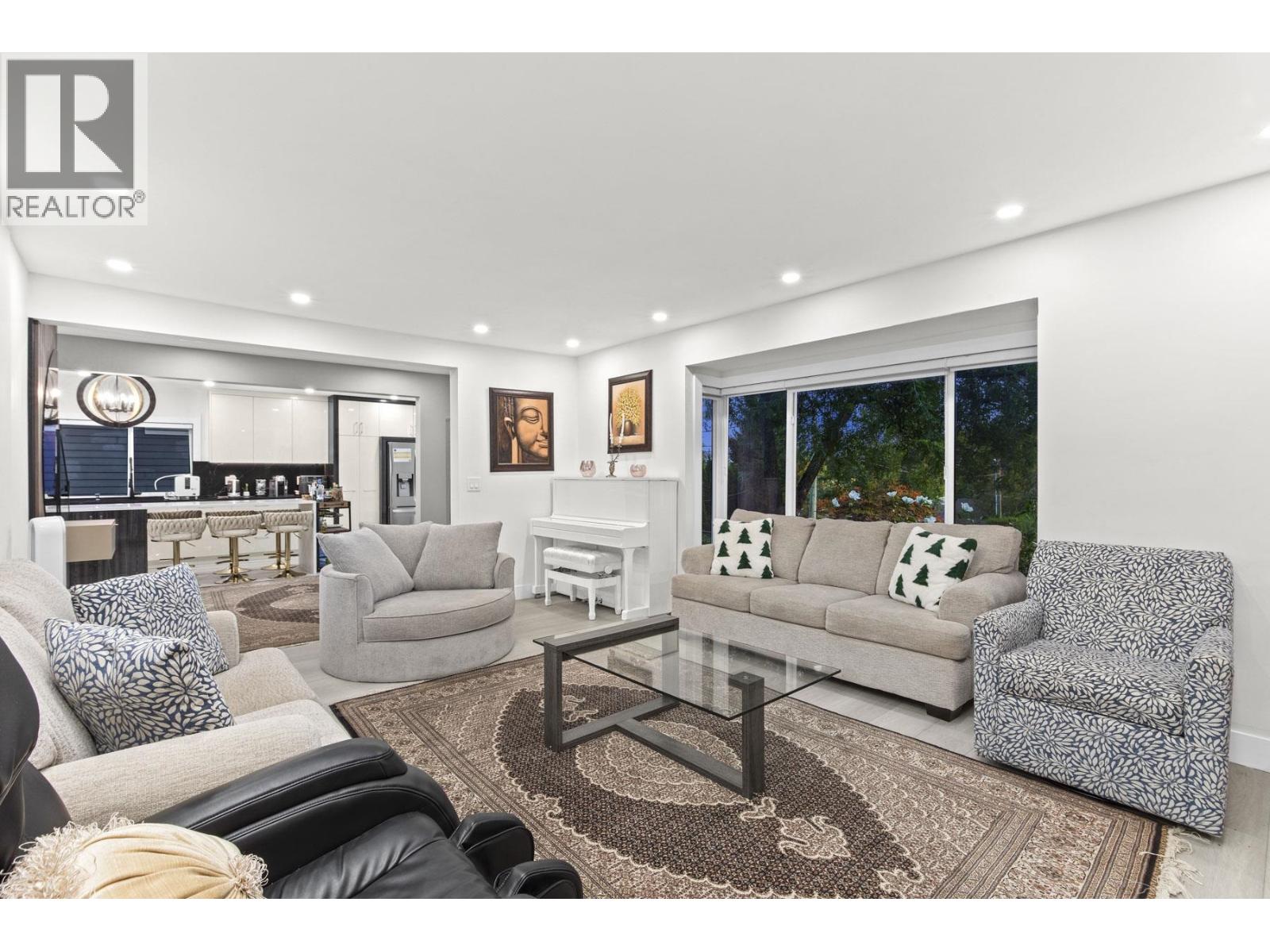 1921 FULTON AVENUE, West Vancouver