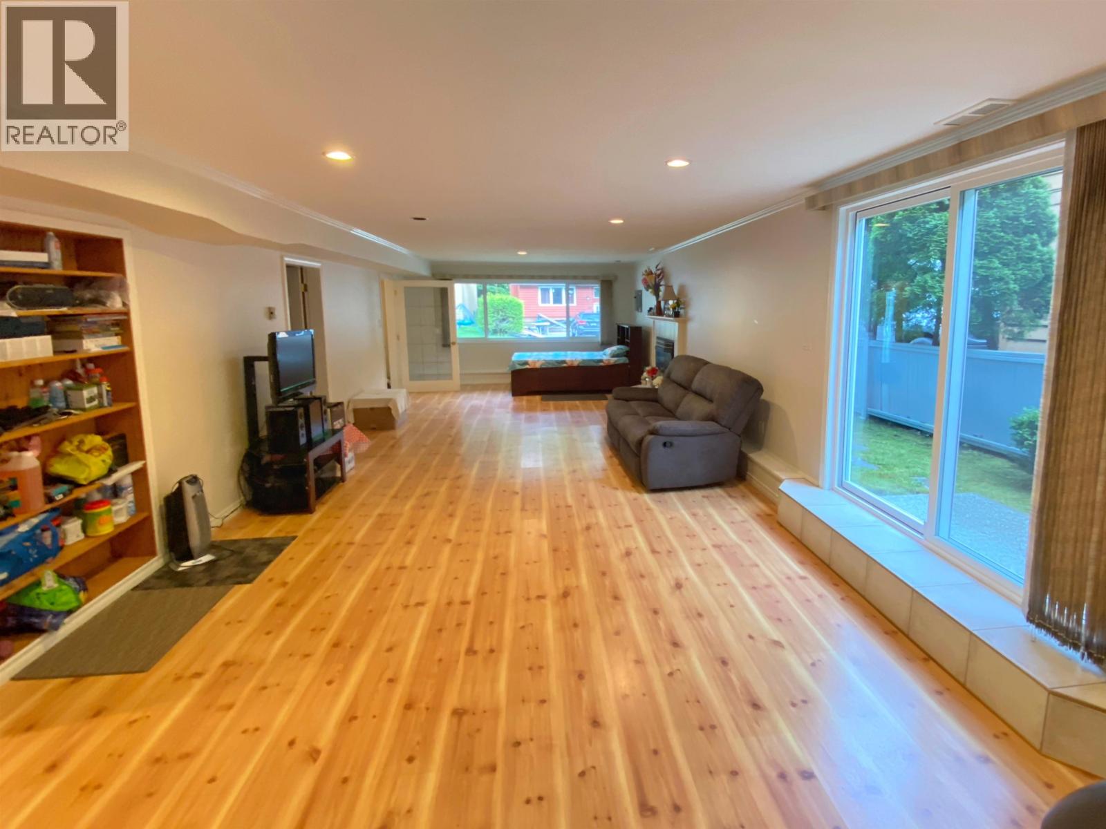 1824 KOOTENAY AVENUE