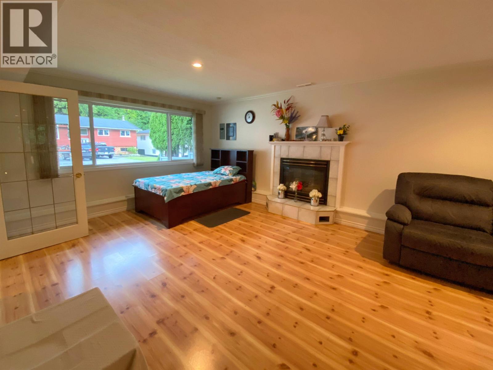 1824 KOOTENAY AVENUE