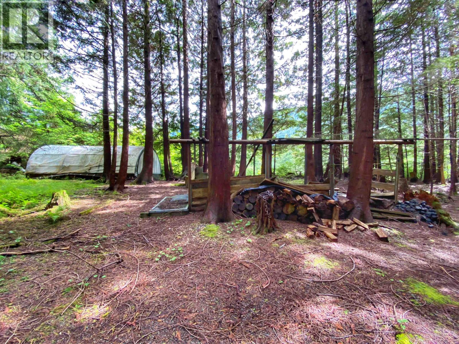 1824 KOOTENAY AVENUE