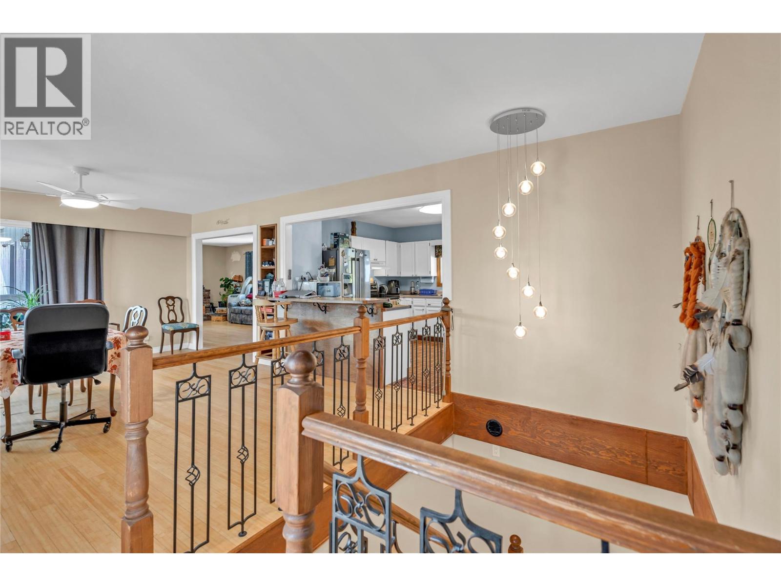 405 Grant Ave, Princeton