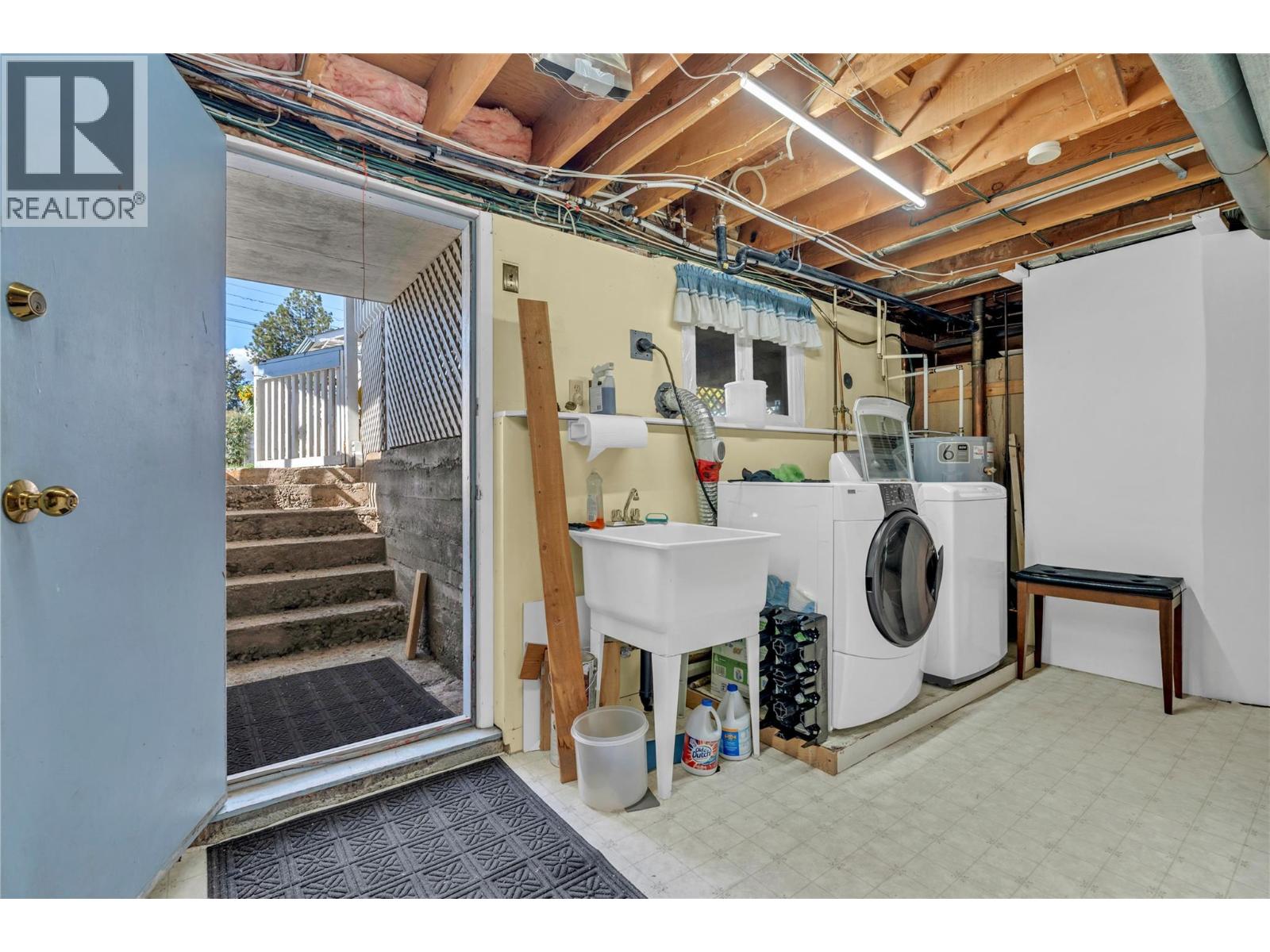 405 Grant Ave, Princeton