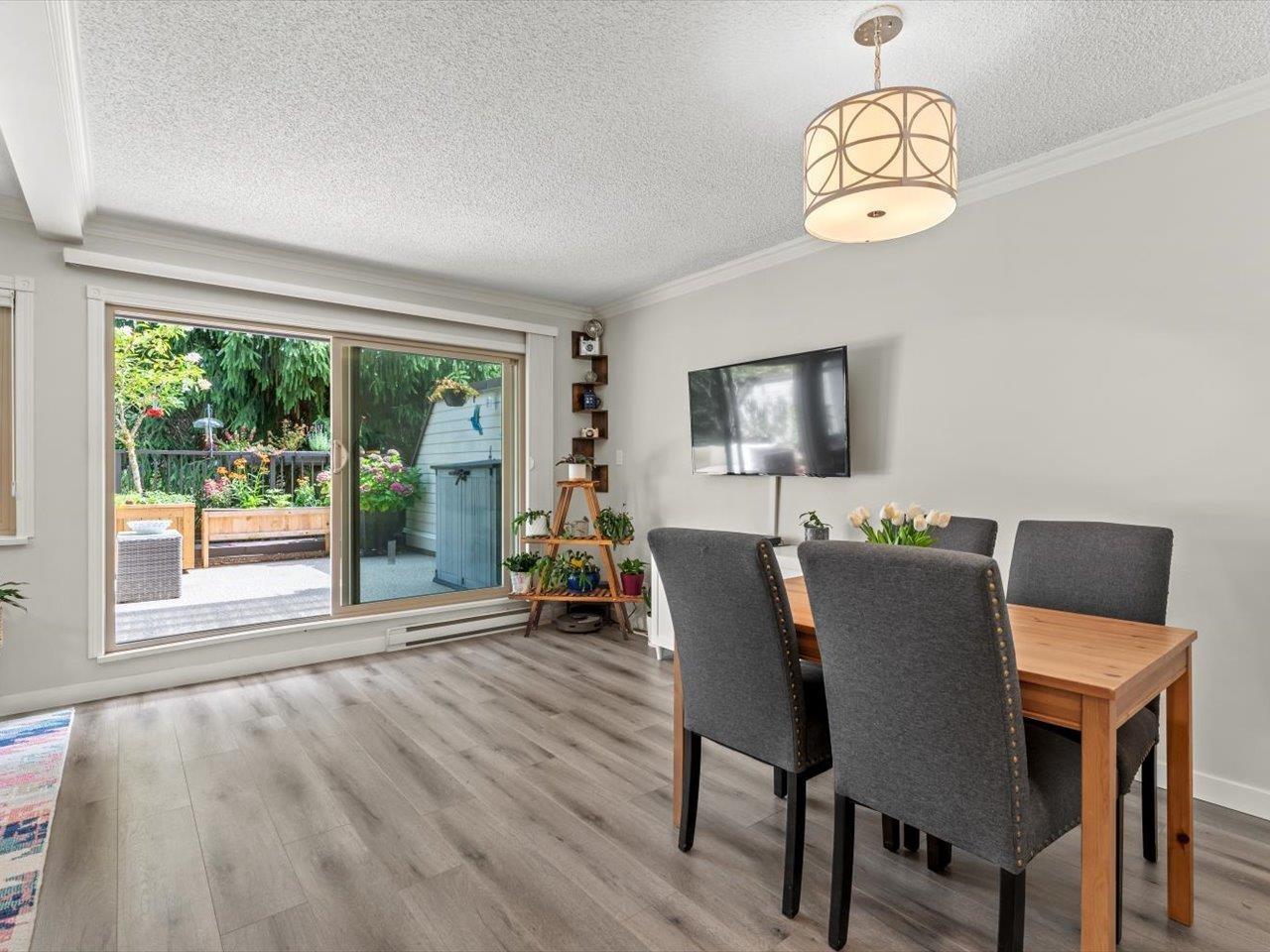1483 MERKLIN STREET, White Rock