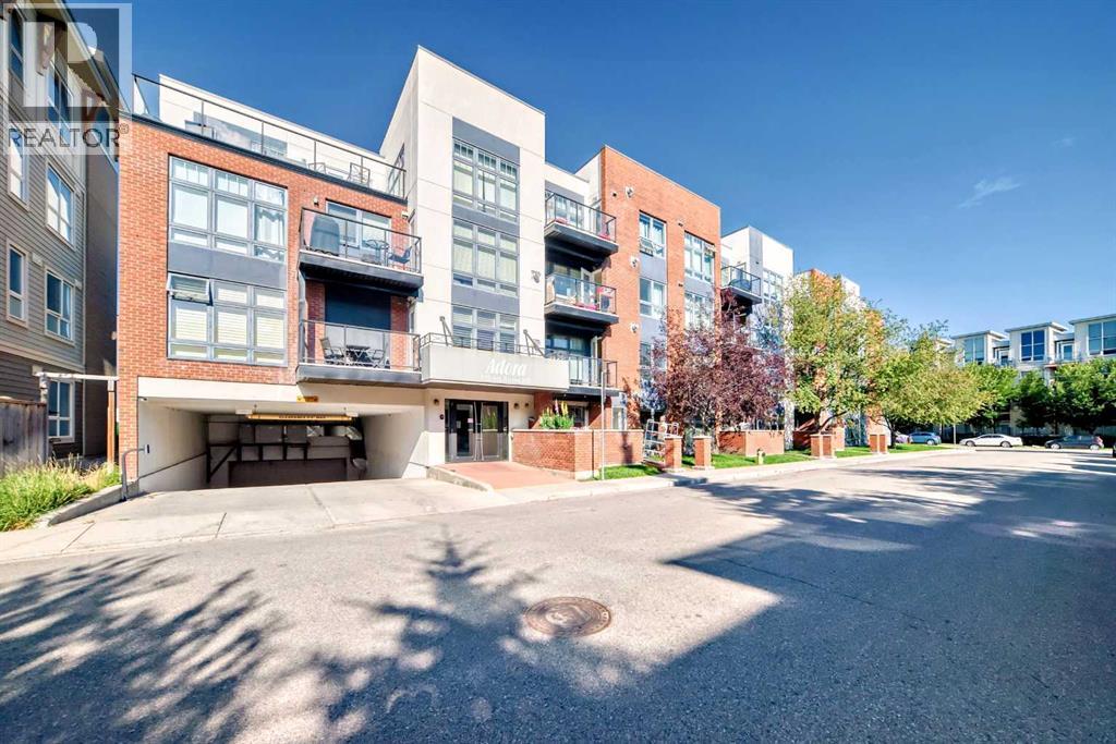 Single Family House for Sale in    Street NE Renfrew Calgary 