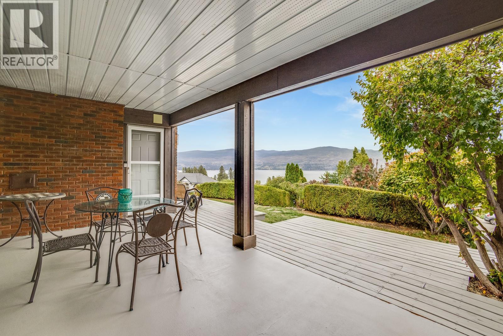  3137 Vector Drive, West Kelowna