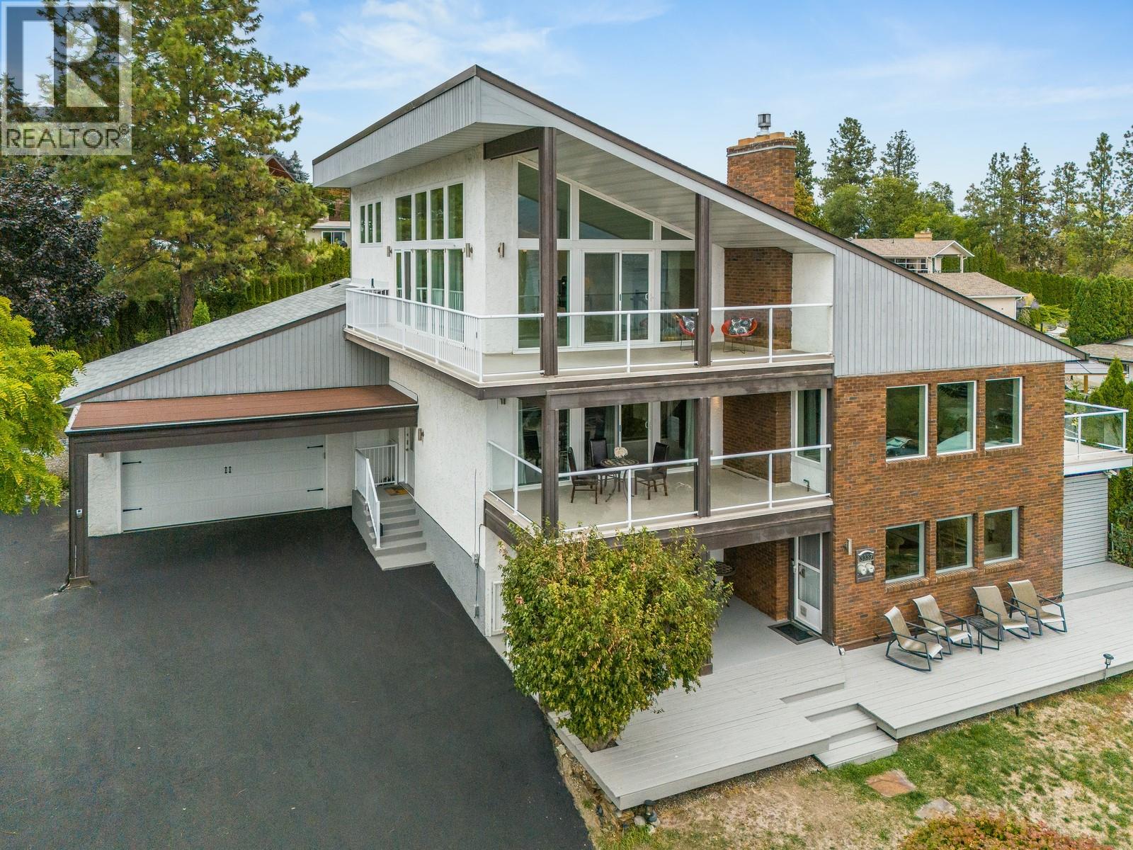  3137 Vector Drive, West Kelowna