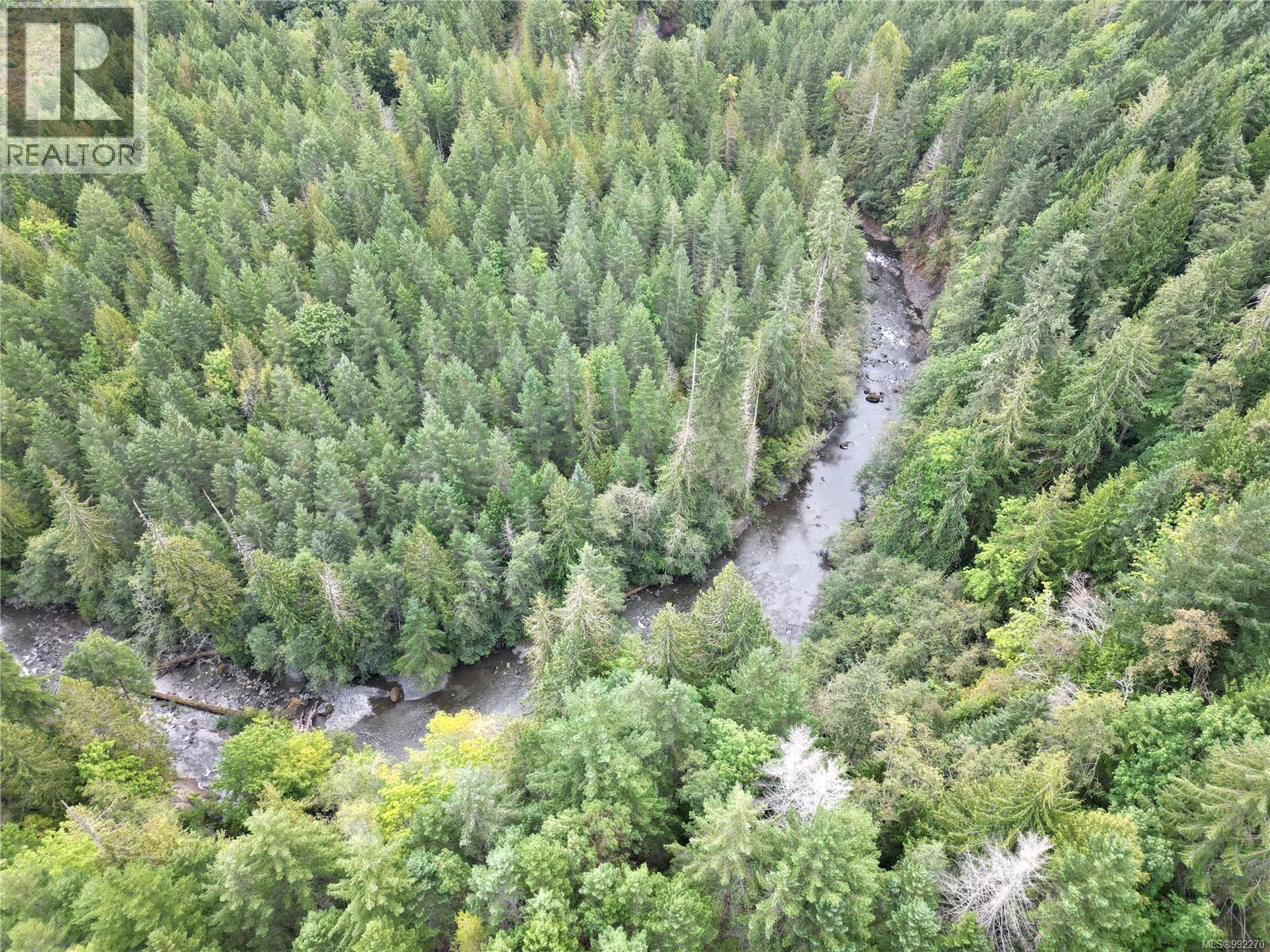 3 Ashling Rd, Qualicum Beach