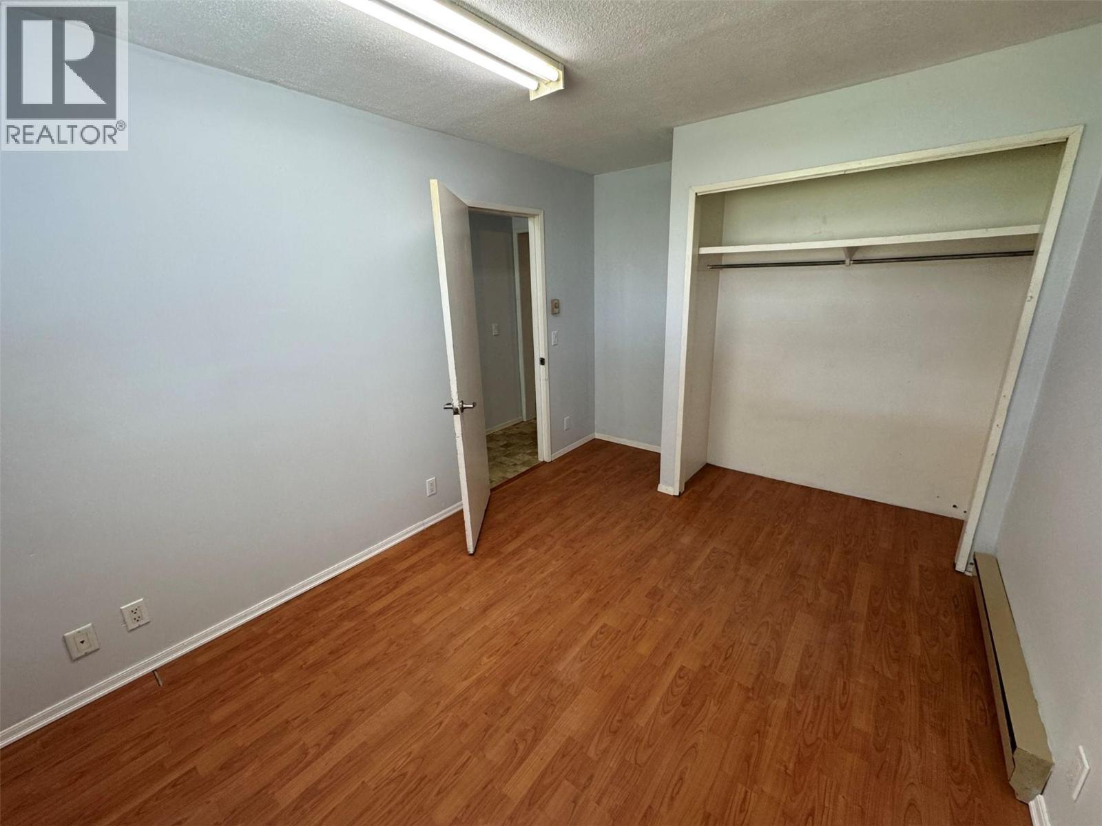 568 N KIMBERLY AVENUE - 12