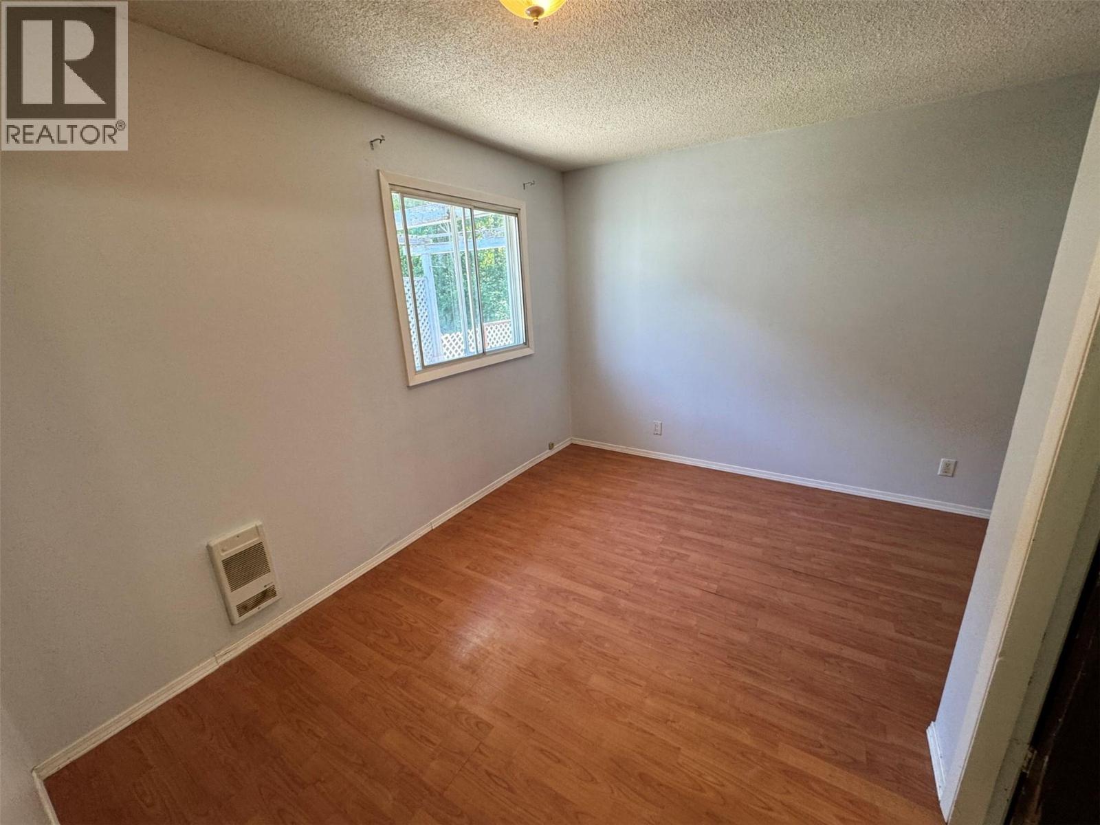 568 N KIMBERLY AVENUE - 9