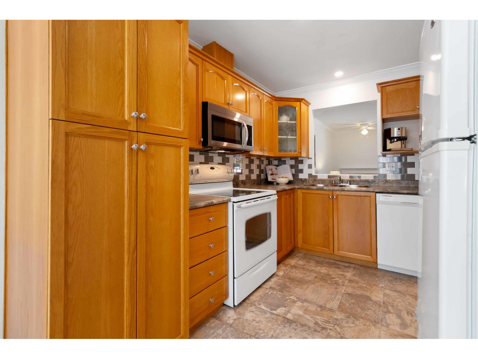 73 45175 WELLS ROAD, Sardis West Vedder, Chilliwack