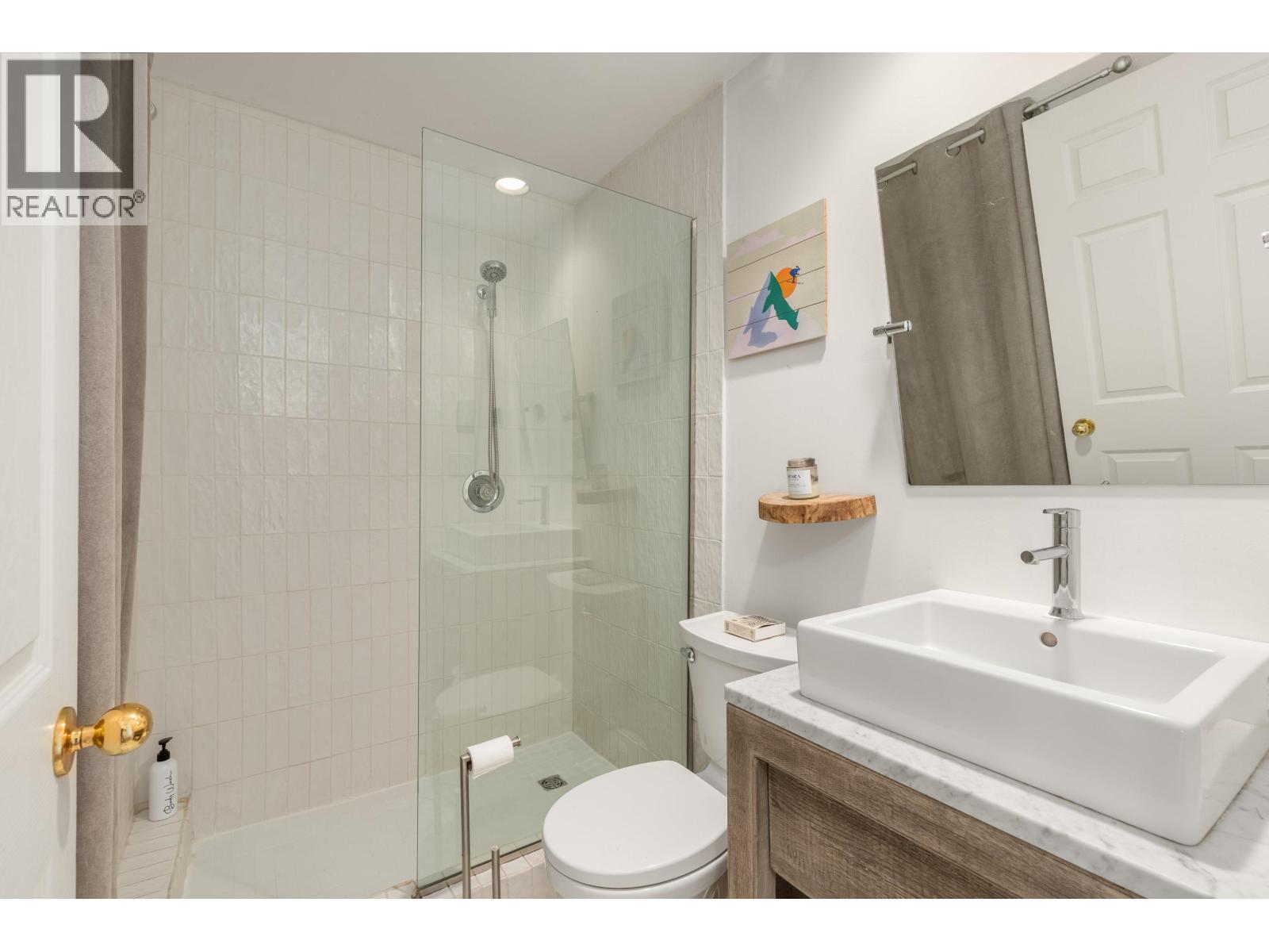 310 2221 GONDOLA WAY, Whistler