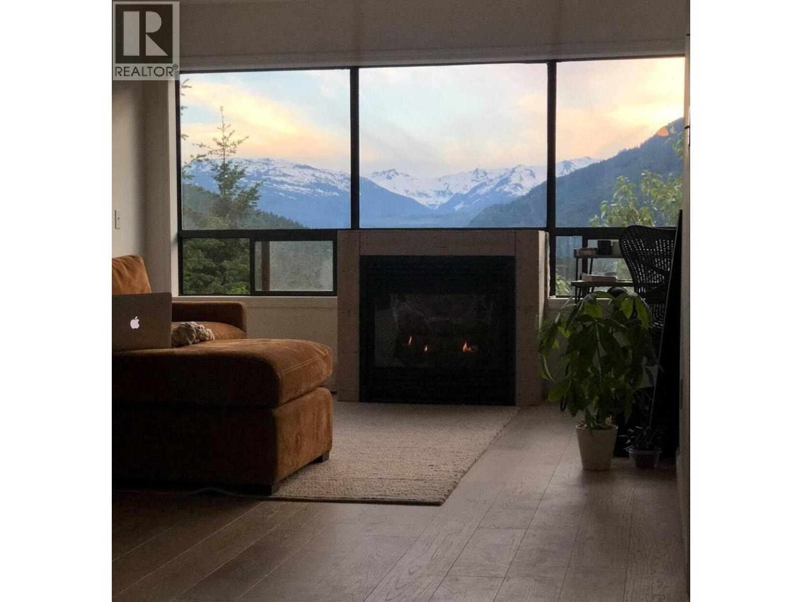 310 2221 GONDOLA WAY, Whistler