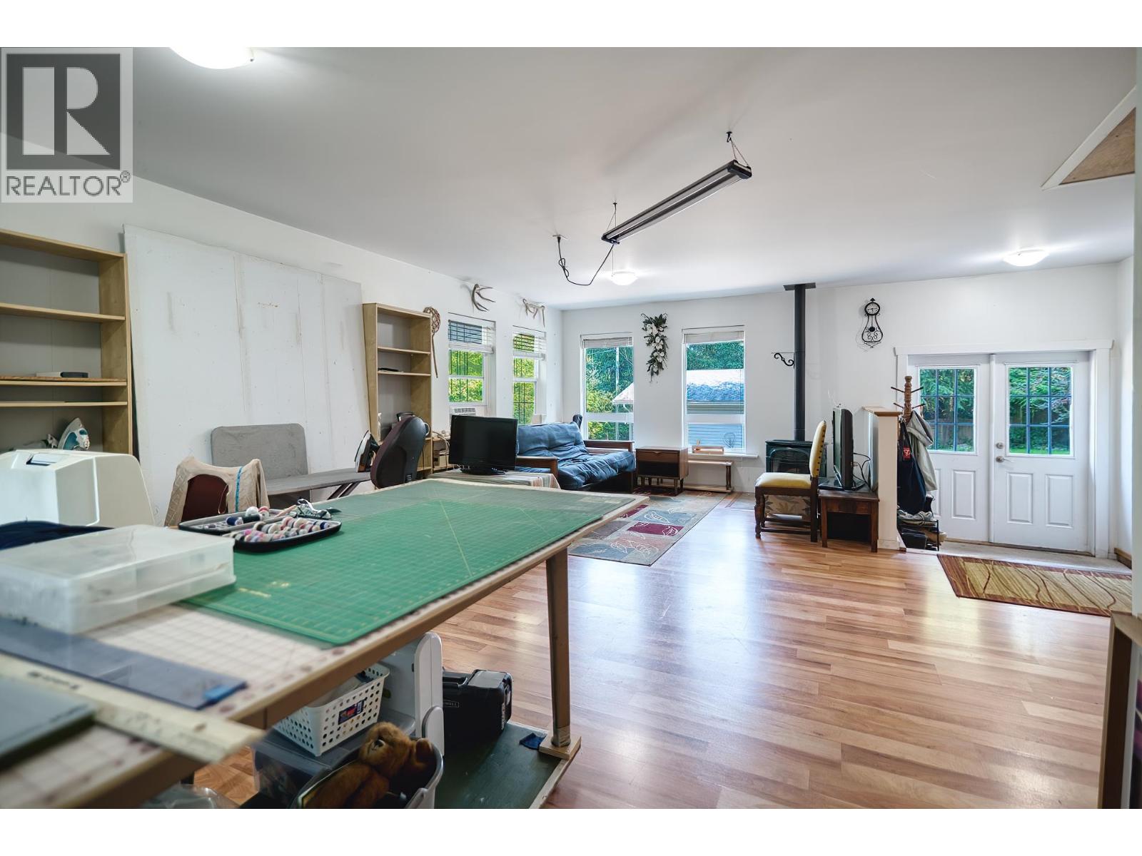 7955 CONNOR ROAD, Halfmoon Bay