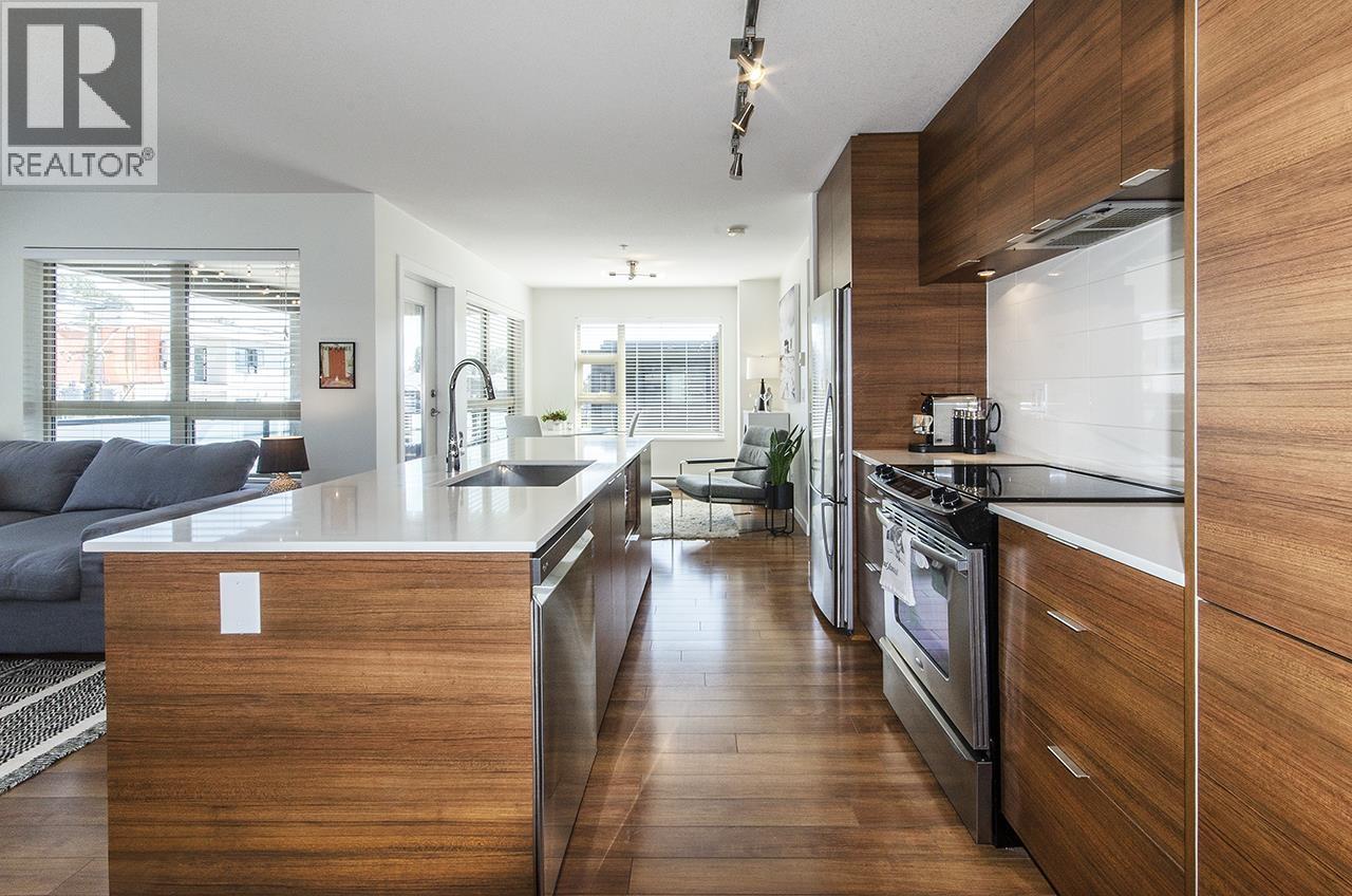 409 1679 LLOYD STREET, North Vancouver