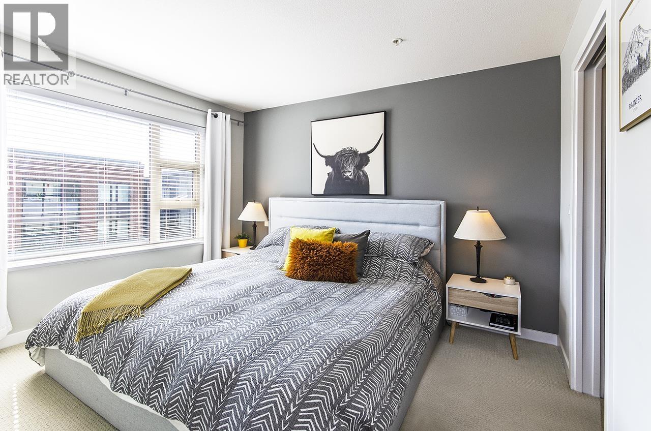 409 1679 LLOYD STREET, North Vancouver