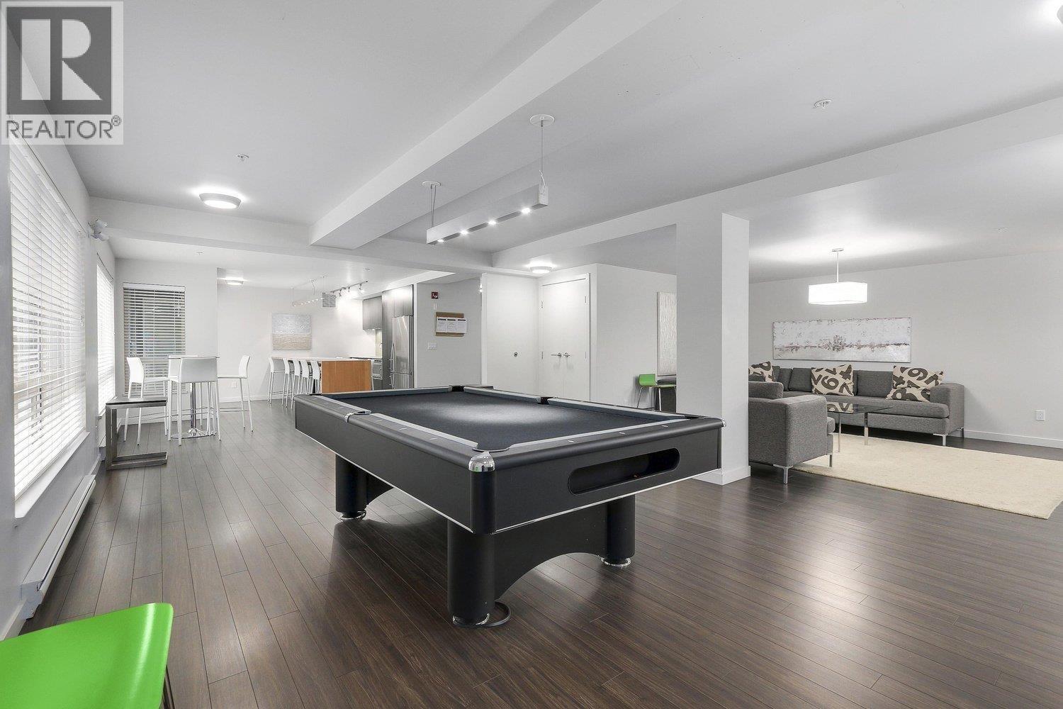 409 1679 LLOYD STREET, North Vancouver