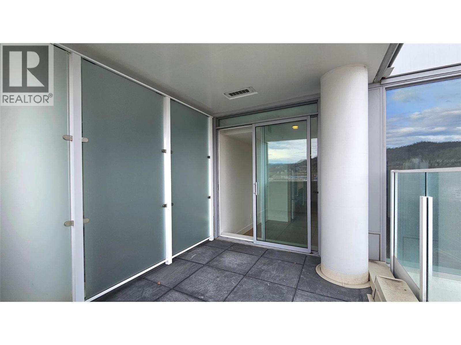 609 1191 Sunset Drive, Kelowna