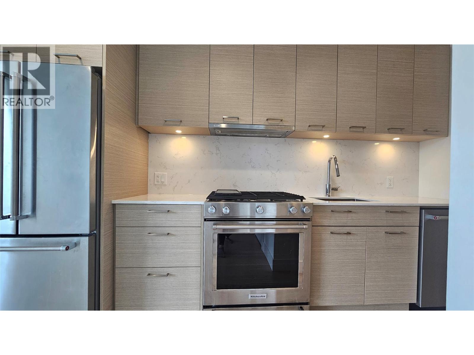609 1191 Sunset Drive, Kelowna