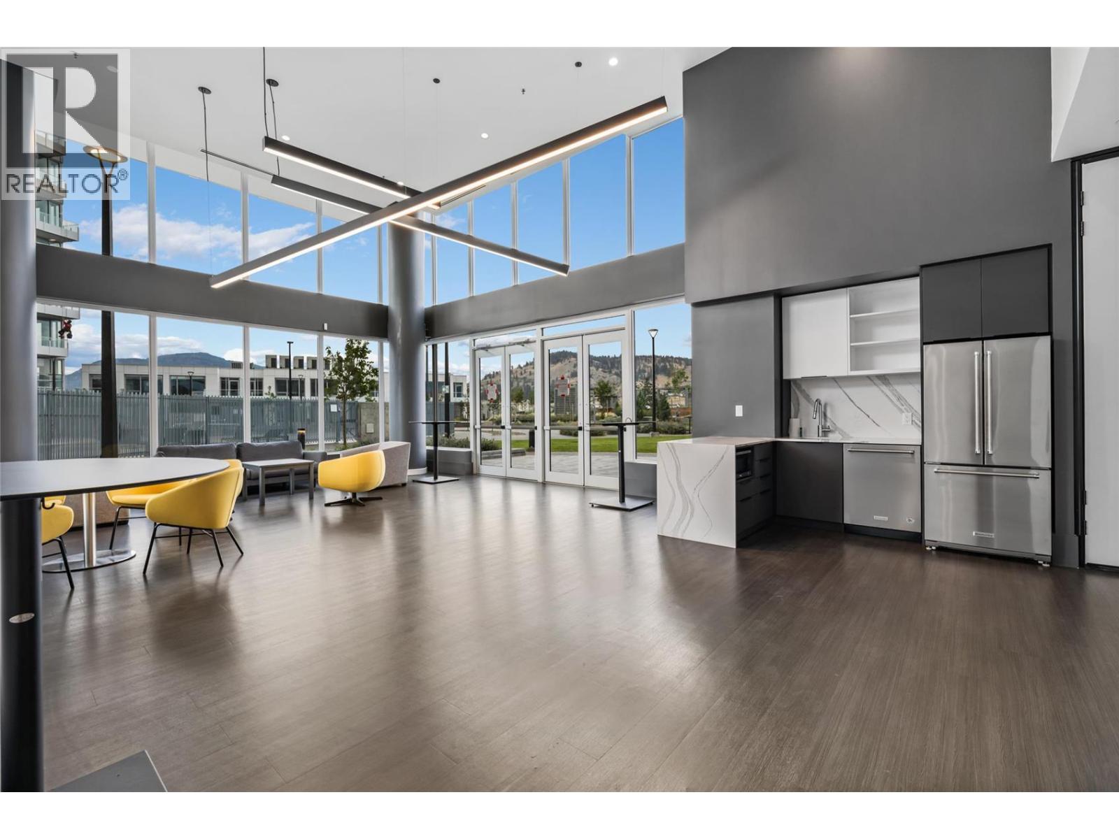 609 1191 Sunset Drive, Kelowna
