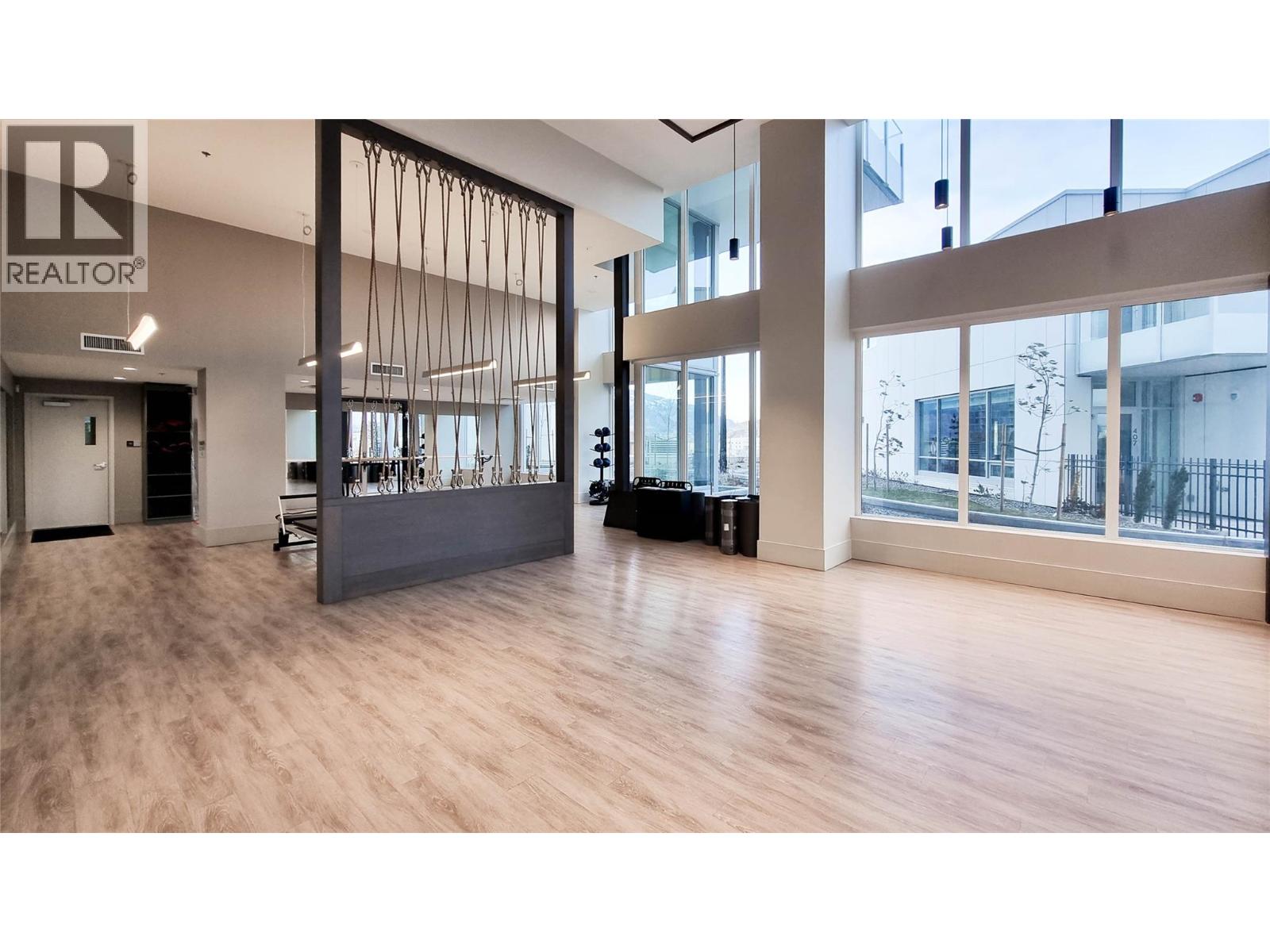 609 1191 Sunset Drive, Kelowna