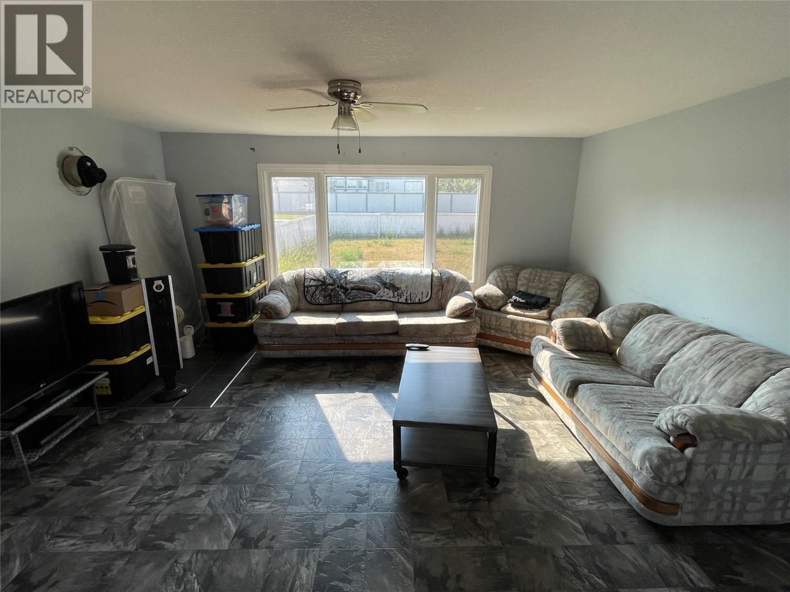 10744 17 Street, Dawson Creek
