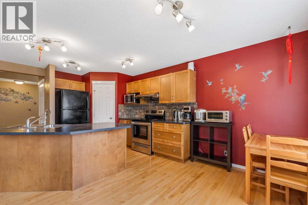 Single Family House for Sale in  Covewood Manor NE Coventry Hills Calgary 