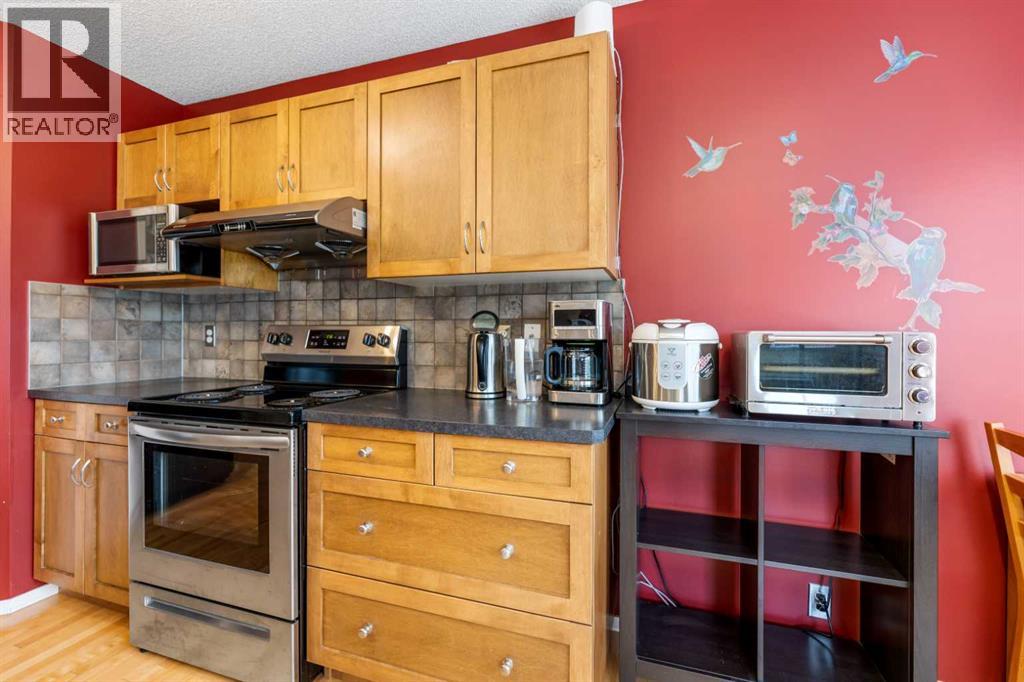 Single Family House for Sale in  Covewood Manor NE Coventry Hills Calgary 