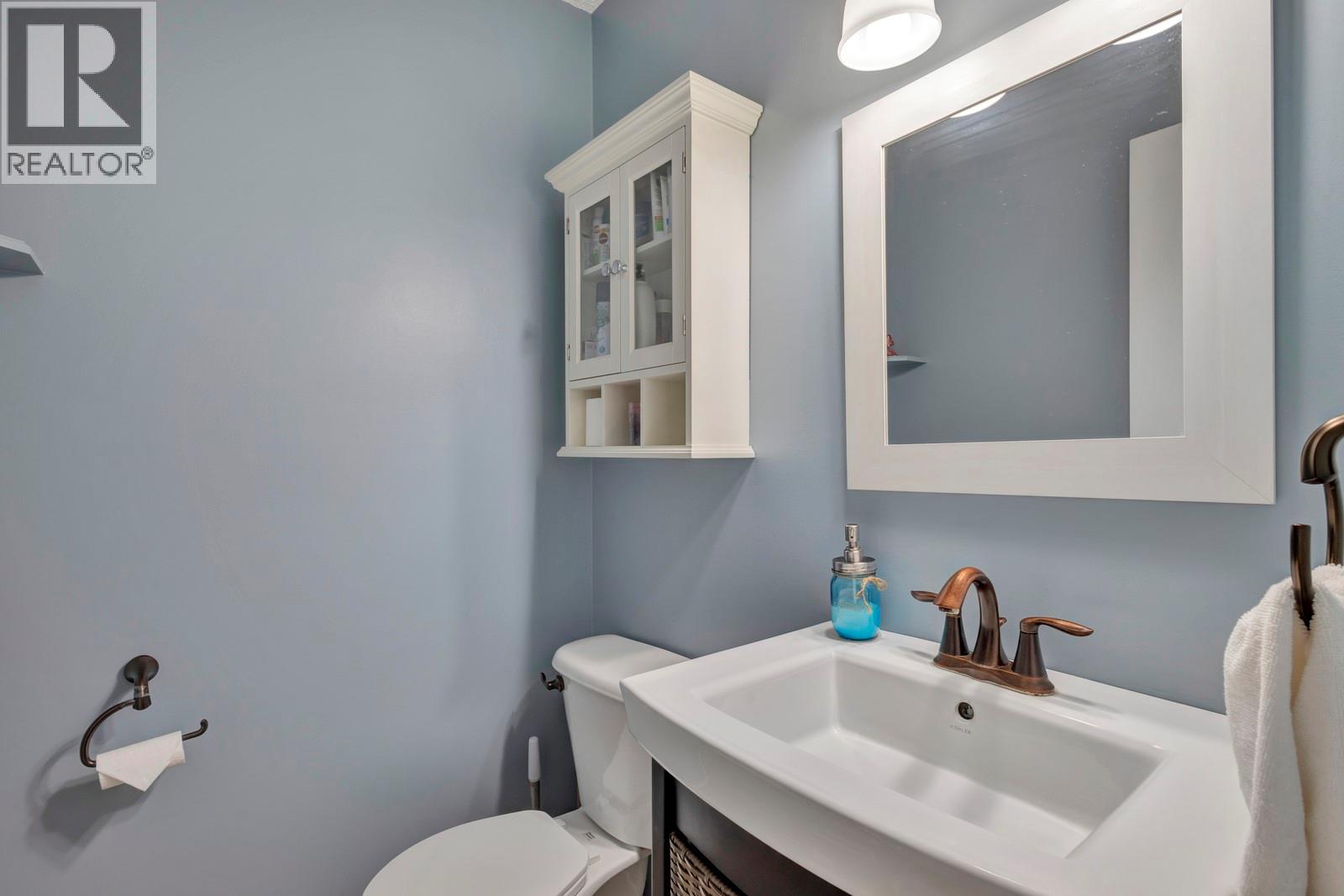 2917 Springfield Road, Kelowna