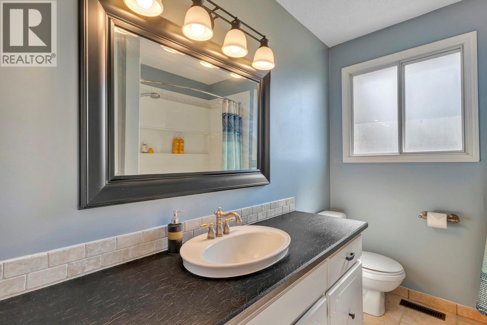  2917 Springfield Road, Kelowna