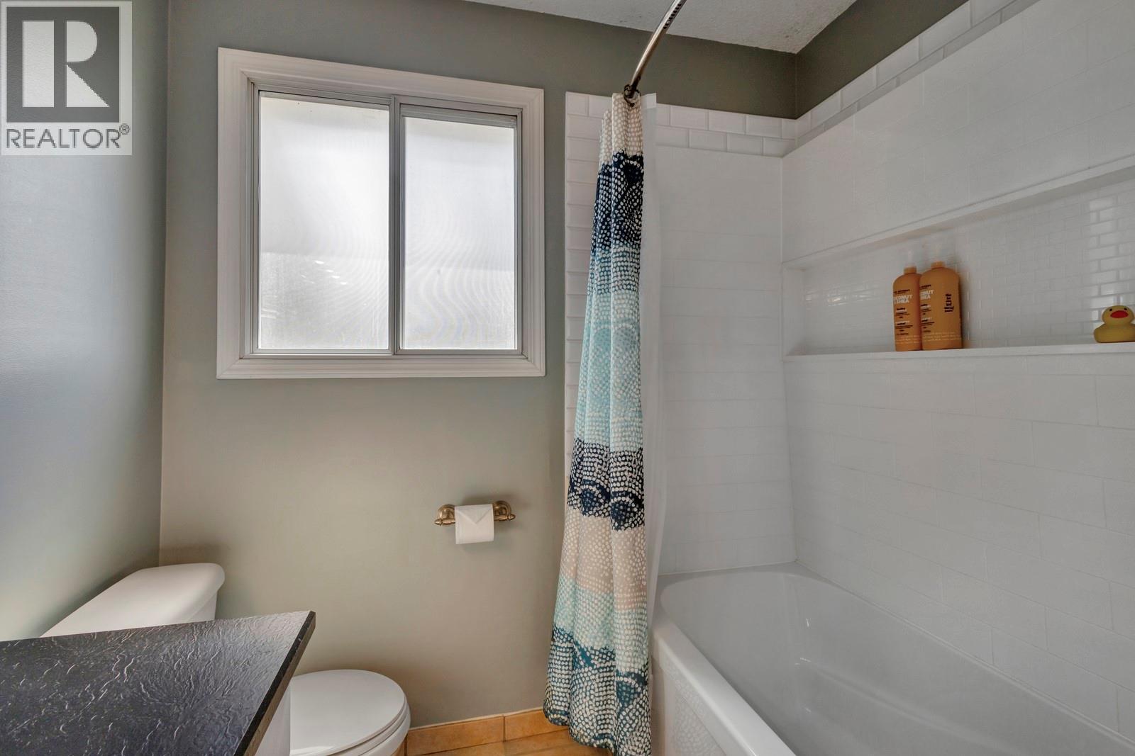  2917 Springfield Road, Kelowna