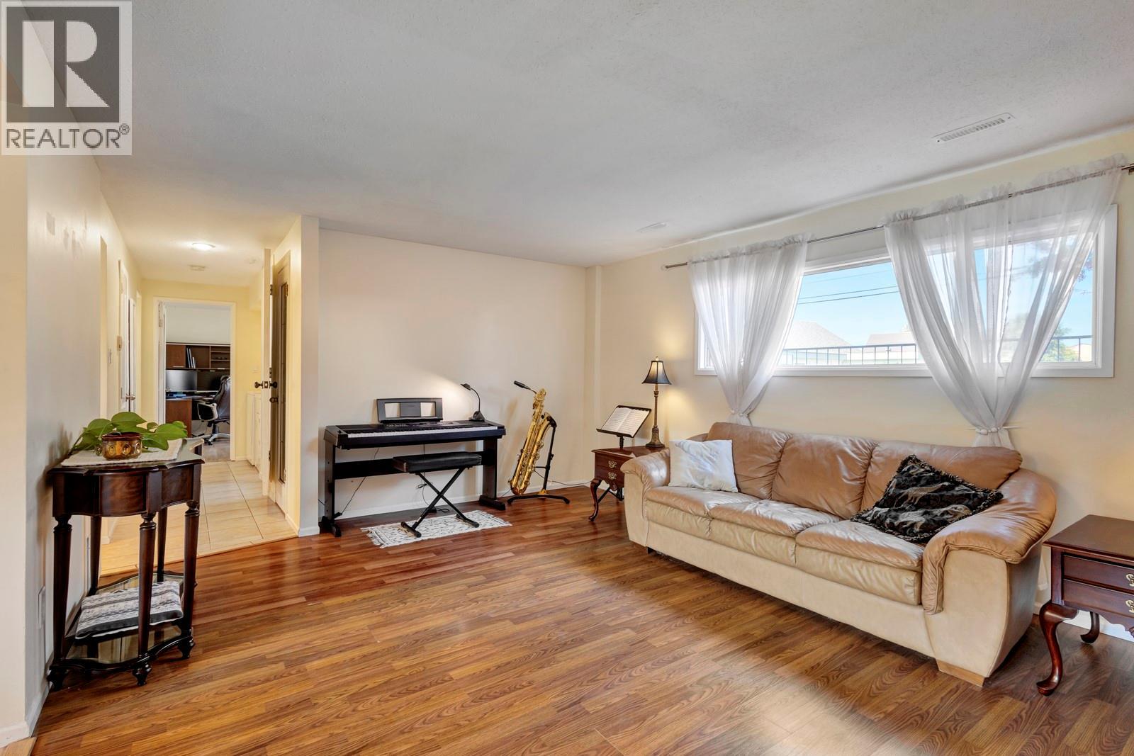  2917 Springfield Road, Kelowna