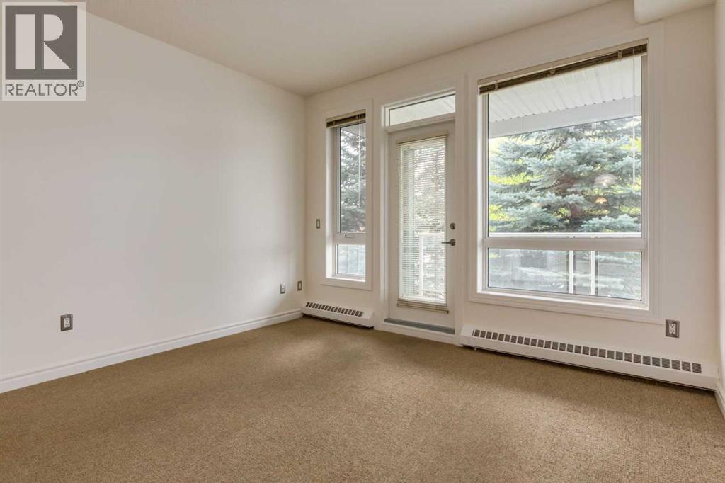 Single Family House for Sale in    Avenue NW Varsity Calgary 