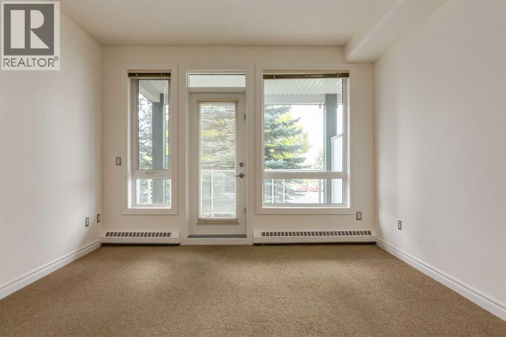 Single Family House for Sale in    Avenue NW Varsity Calgary 