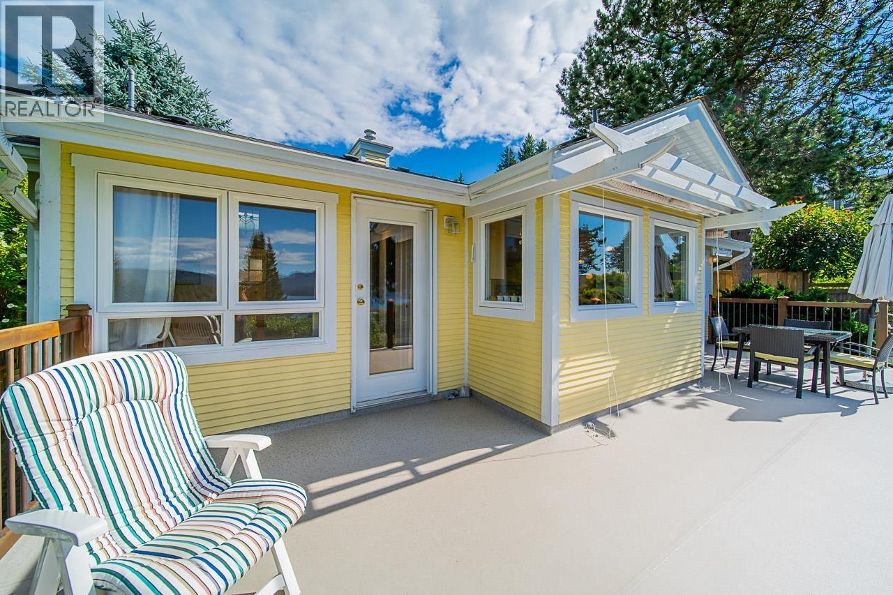 6245 NELSON AVENUE, West Vancouver