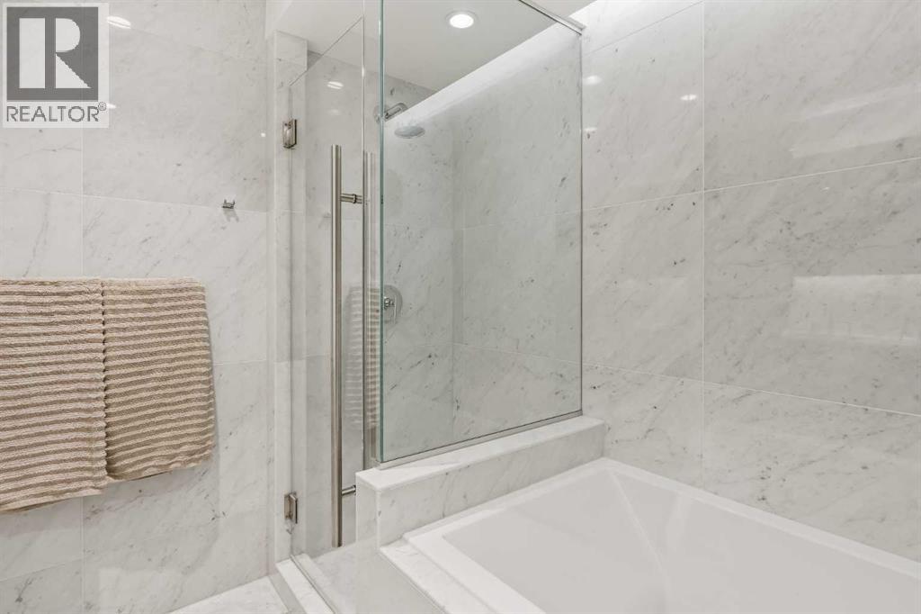 Single Family House for Sale in    Avenue SW Eau Claire Calgary 
