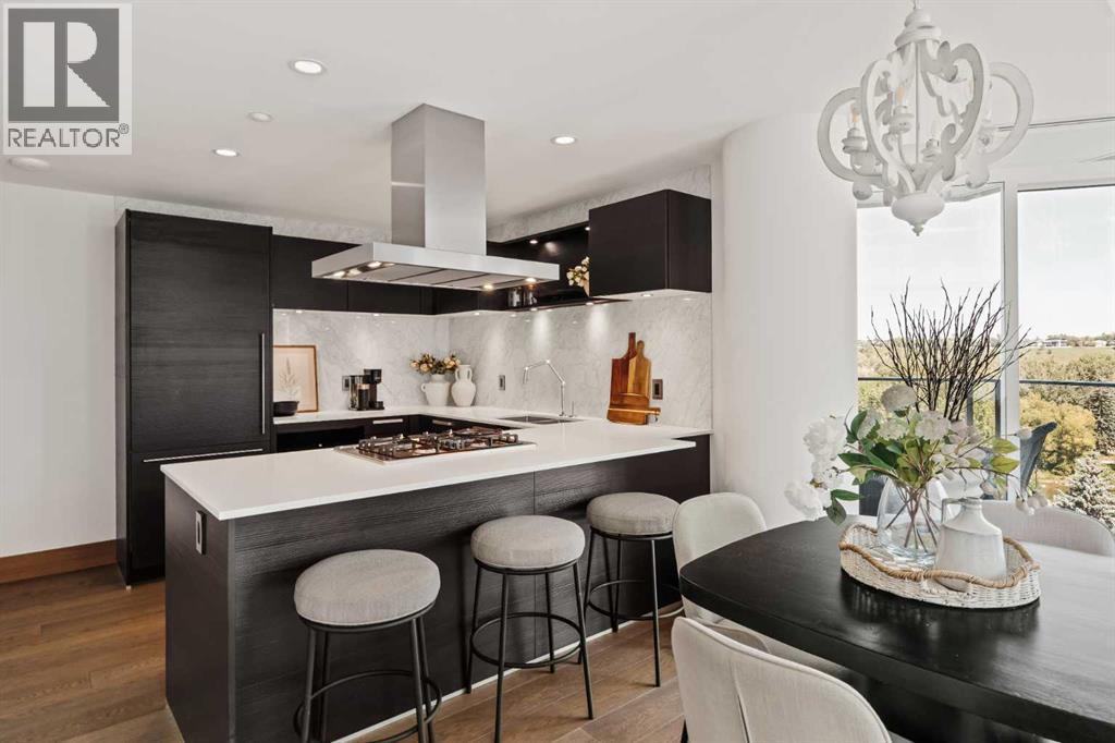 Single Family House for Sale in    Avenue SW Eau Claire Calgary 