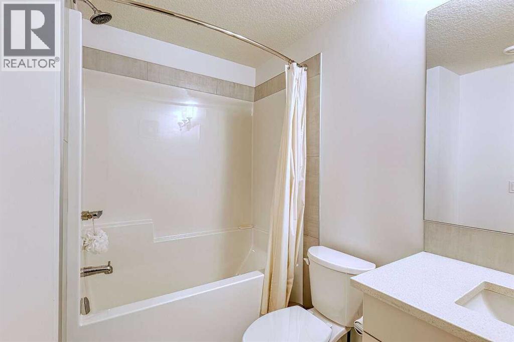 Single Family House for Sale in  Arbour Lake Rise NW Arbour Lake Calgary 