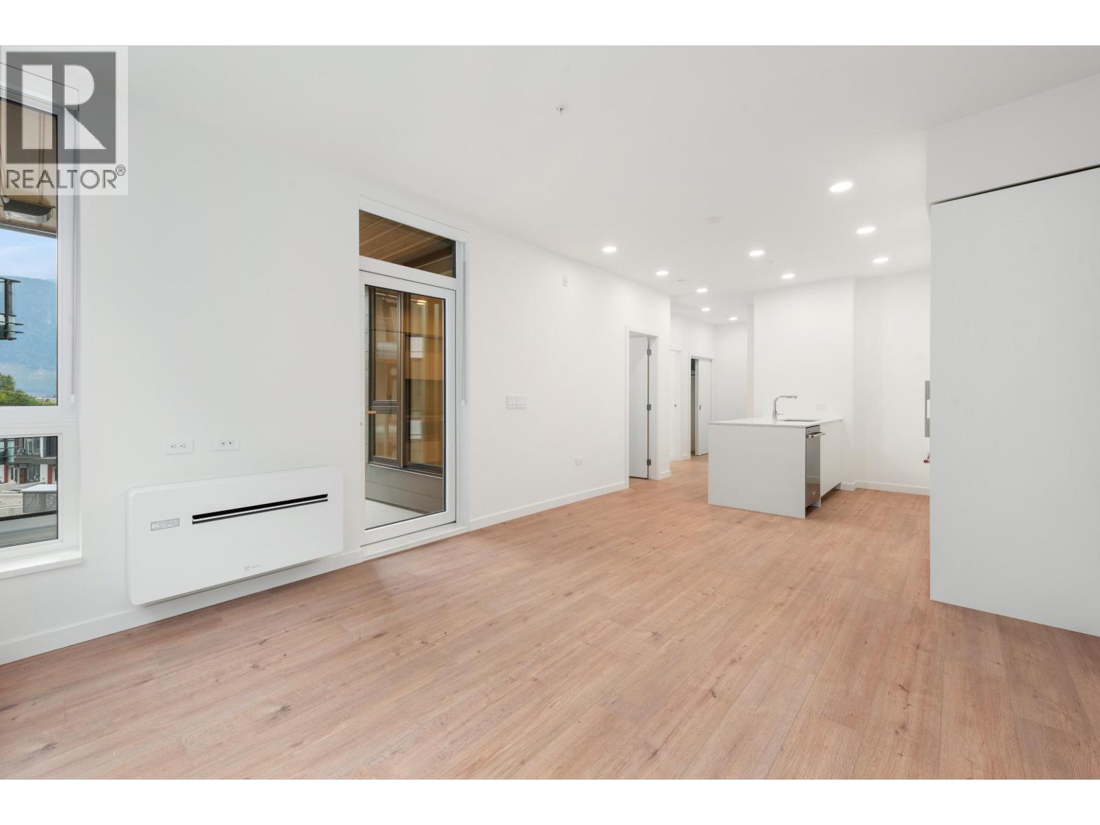 401 1506 SCOTT CRESCENT, Squamish